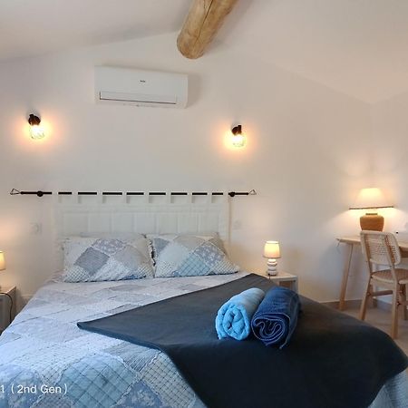 Peaceful Mas Provencal 'Mas Du Sucre' With Large Pool Hotel Cheval-Blanc Bagian luar foto
