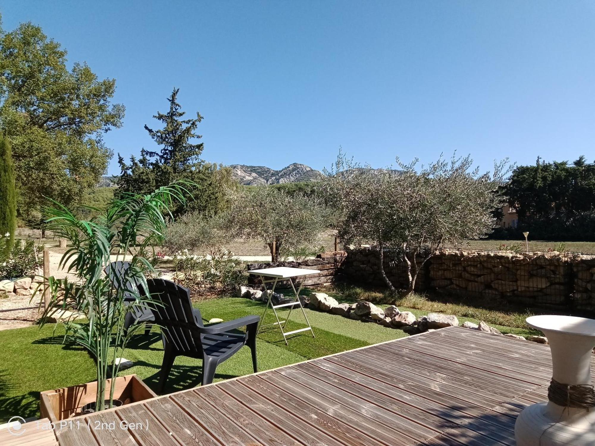 Peaceful Mas Provencal 'Mas Du Sucre' With Large Pool Hotel Cheval-Blanc Bagian luar foto